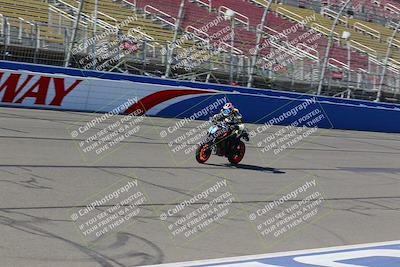 media/Aug-27-2022-Fastrack Riders (Sat) [[c588535105]]/Level 1/Session 1 Start Finish/